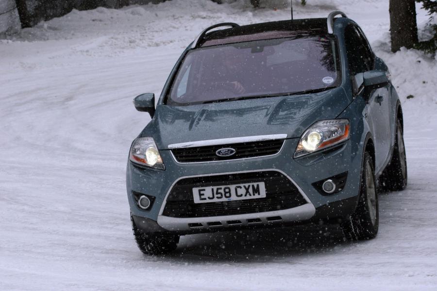  Ford Kuga 2008 года  (фото 86 из 139)